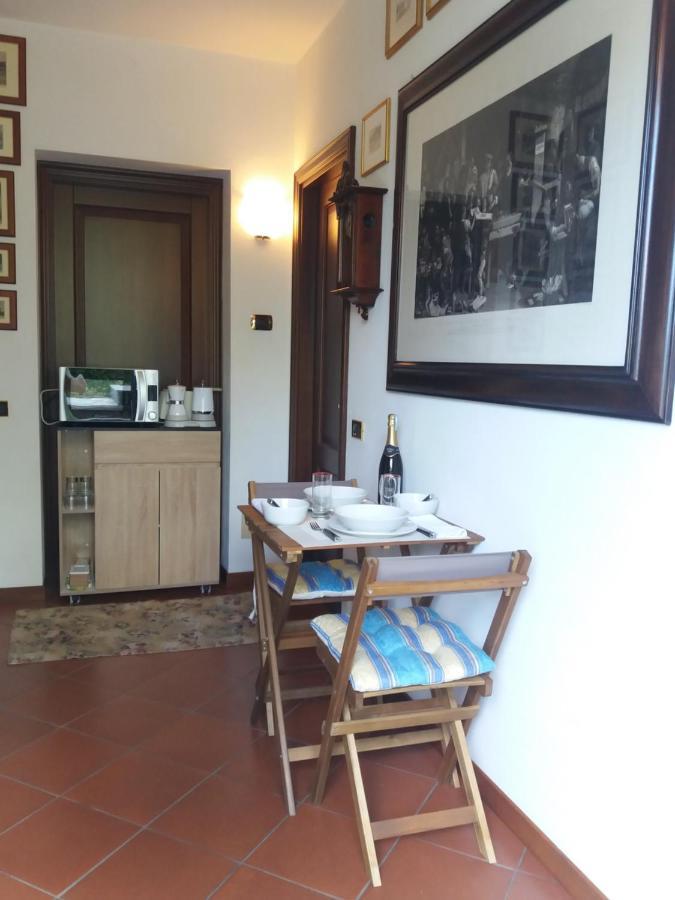 Camera con bagno e portico Tremezzo Exterior foto